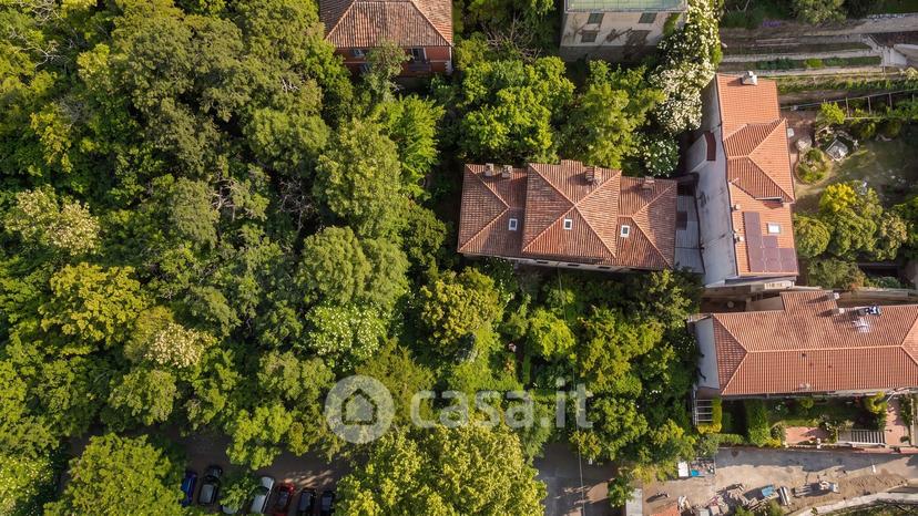 Villa in Via Ippolito Pindemonte 3 — foto 7 di 11