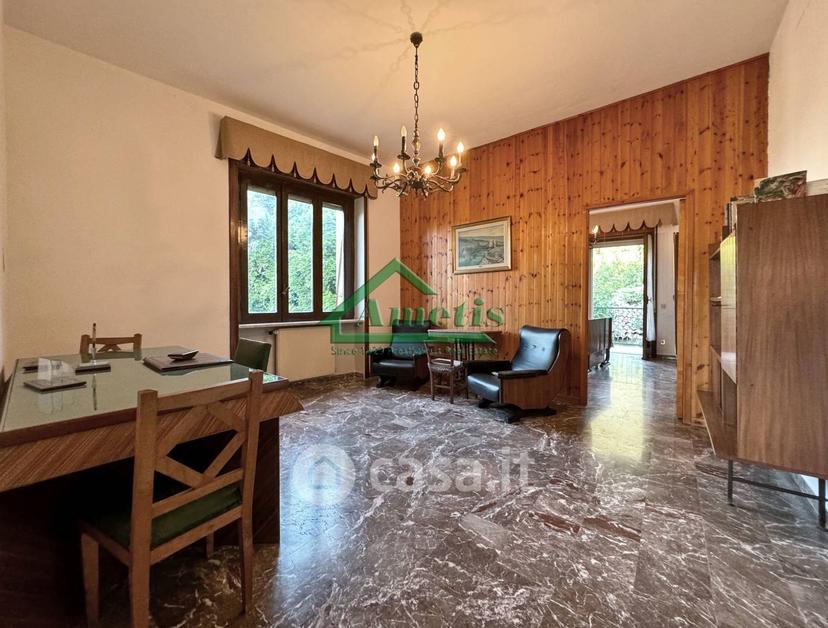 Appartamento in Via Procusi — foto 12 di 58