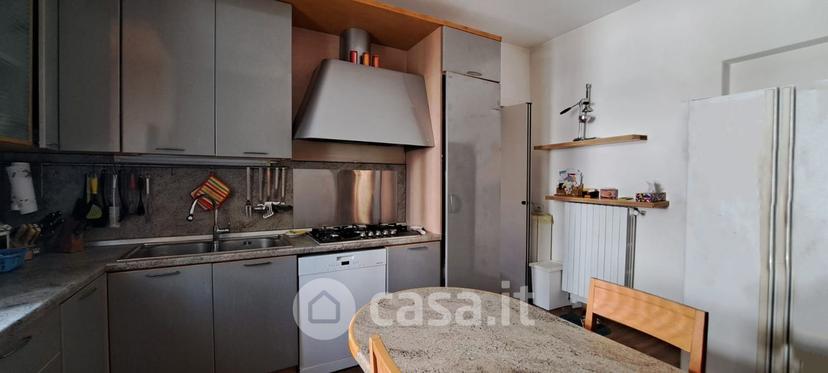 Quadrilocale in Via Risorgimento 43 — foto 8 di 41