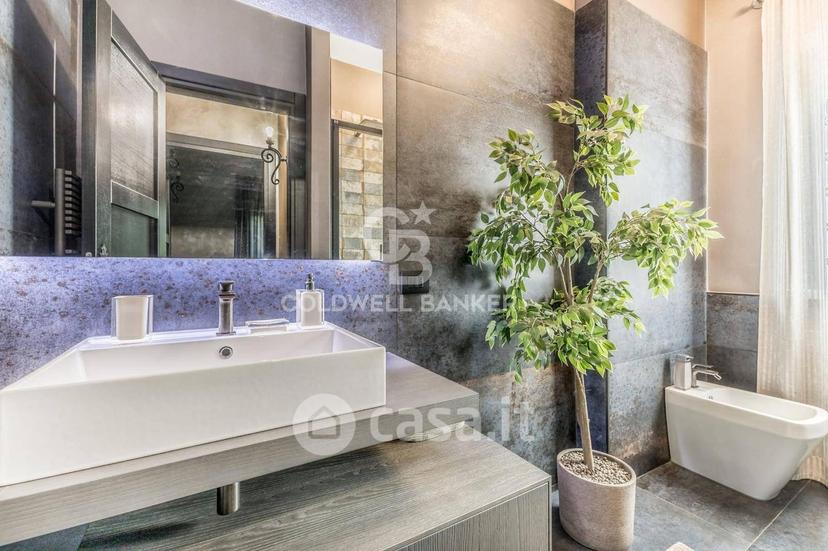Villa in Strada Cassia Sud — foto 53 di 77