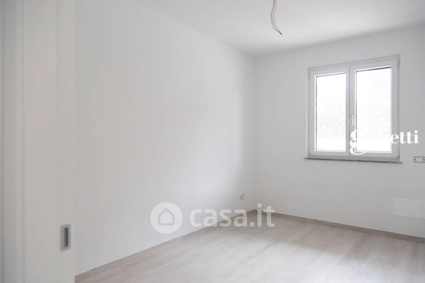 Villa in Via Fratelli Bandiera — foto 18 di 52