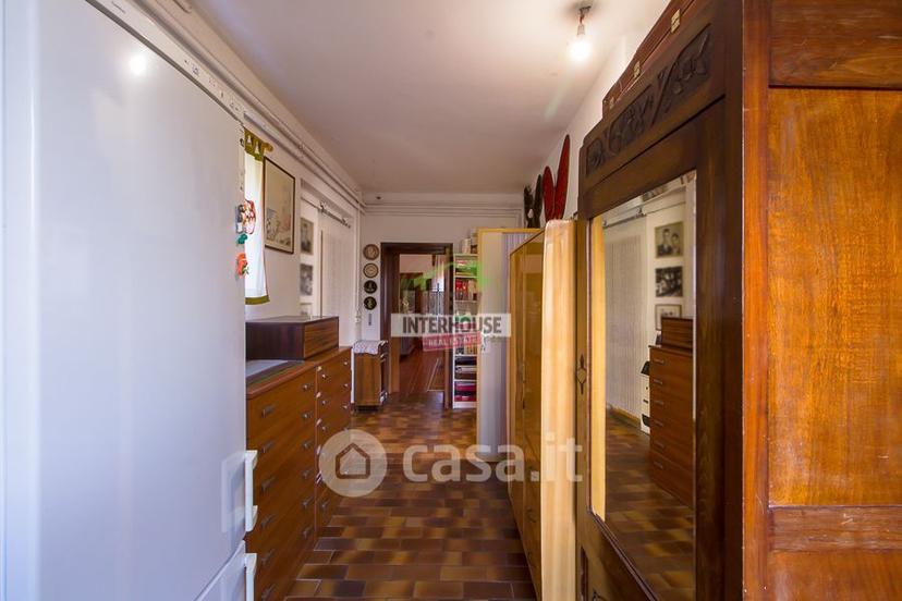Quadrilocale in Via San Martino 80 — foto 22 di 27