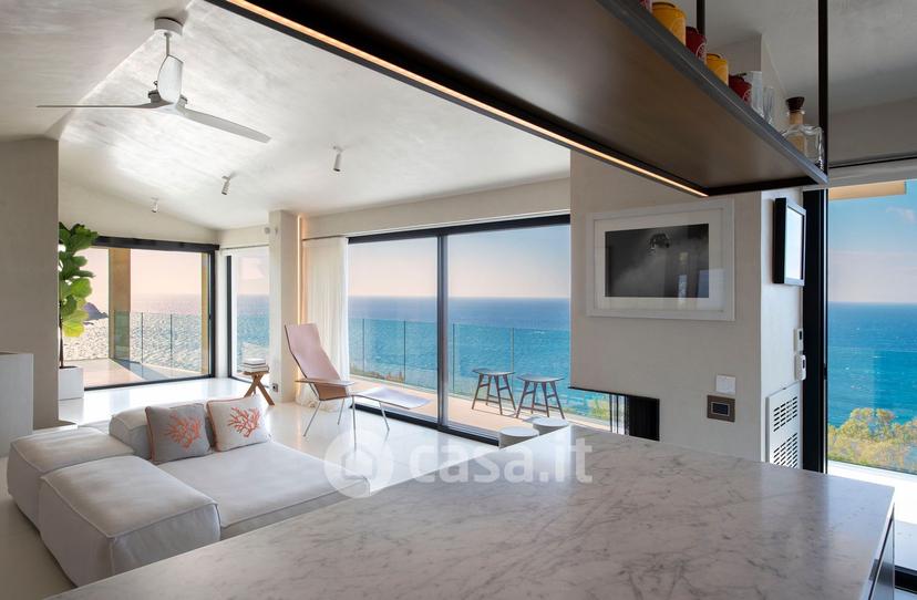 Villa in Via Torre delle Stelle — foto 22 di 26