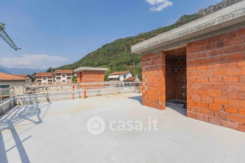 Villa in Vicolo Mergozzolo 20 — foto 18 di 48