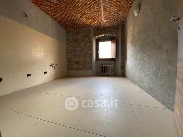 Trilocale in Via Caduti della Libertà 1 — foto 18 di 30