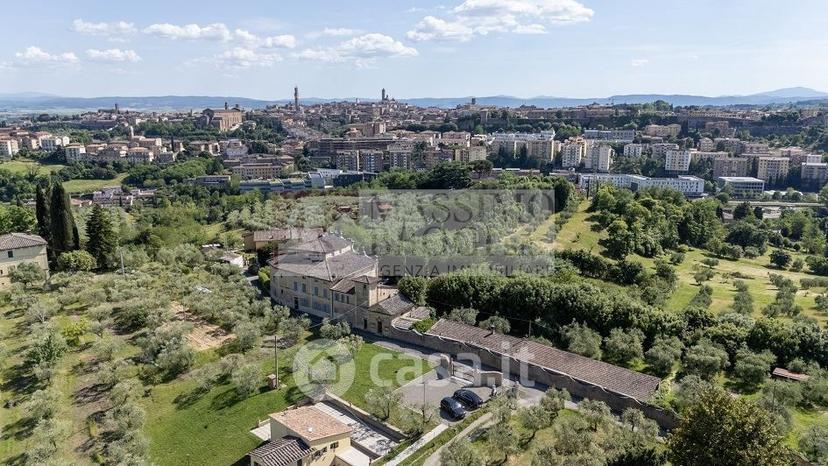 Villa in Strada di Scacciapensieri — foto 29 di 54