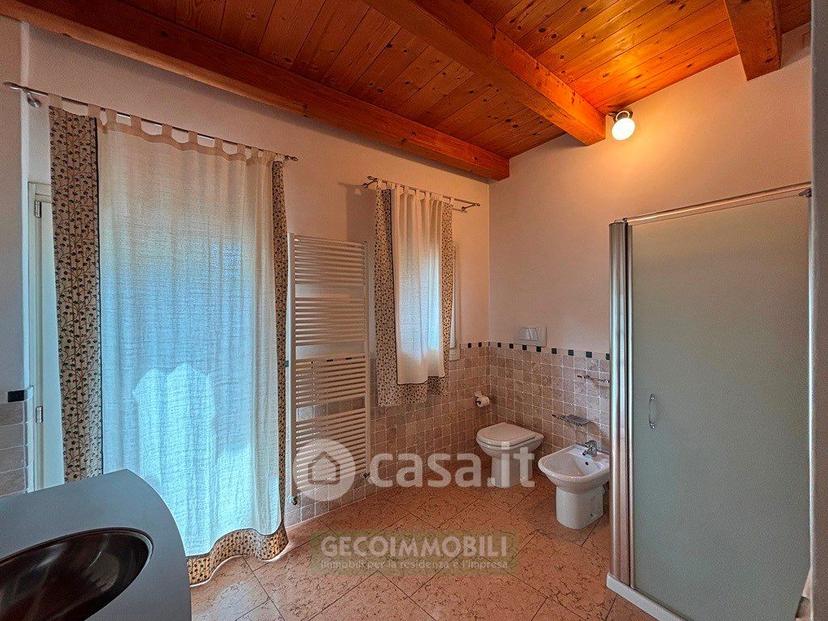 Villa in Via Caldoie — foto 19 di 30