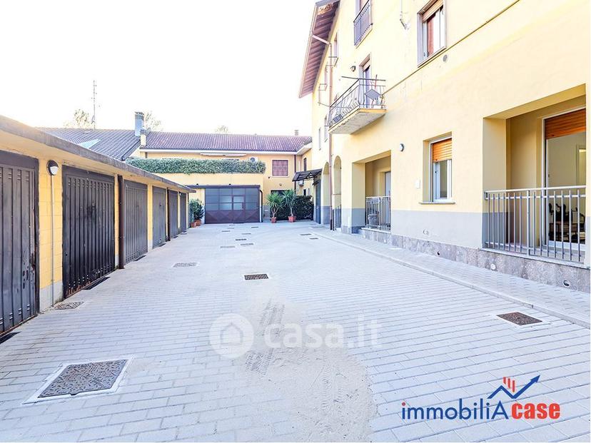 Trilocale in Via Pietro Toselli 4 — foto 7 di 34
