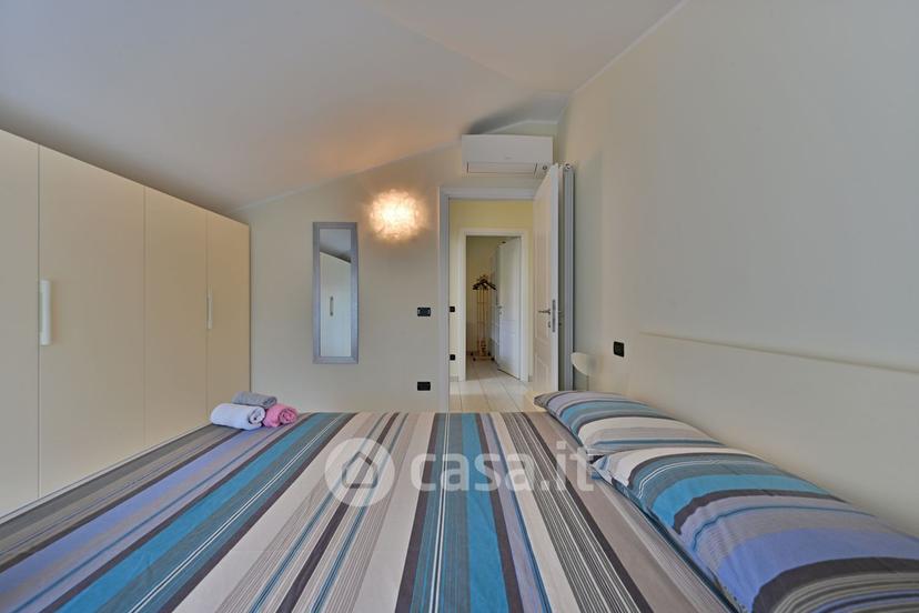 Trilocale in Via Indro Montanelli — foto 31 di 31