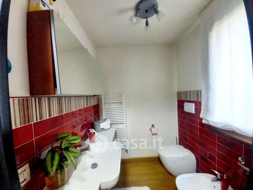 Villa in Via Papa Giovanni Paolo II 15 — foto 27 di 104
