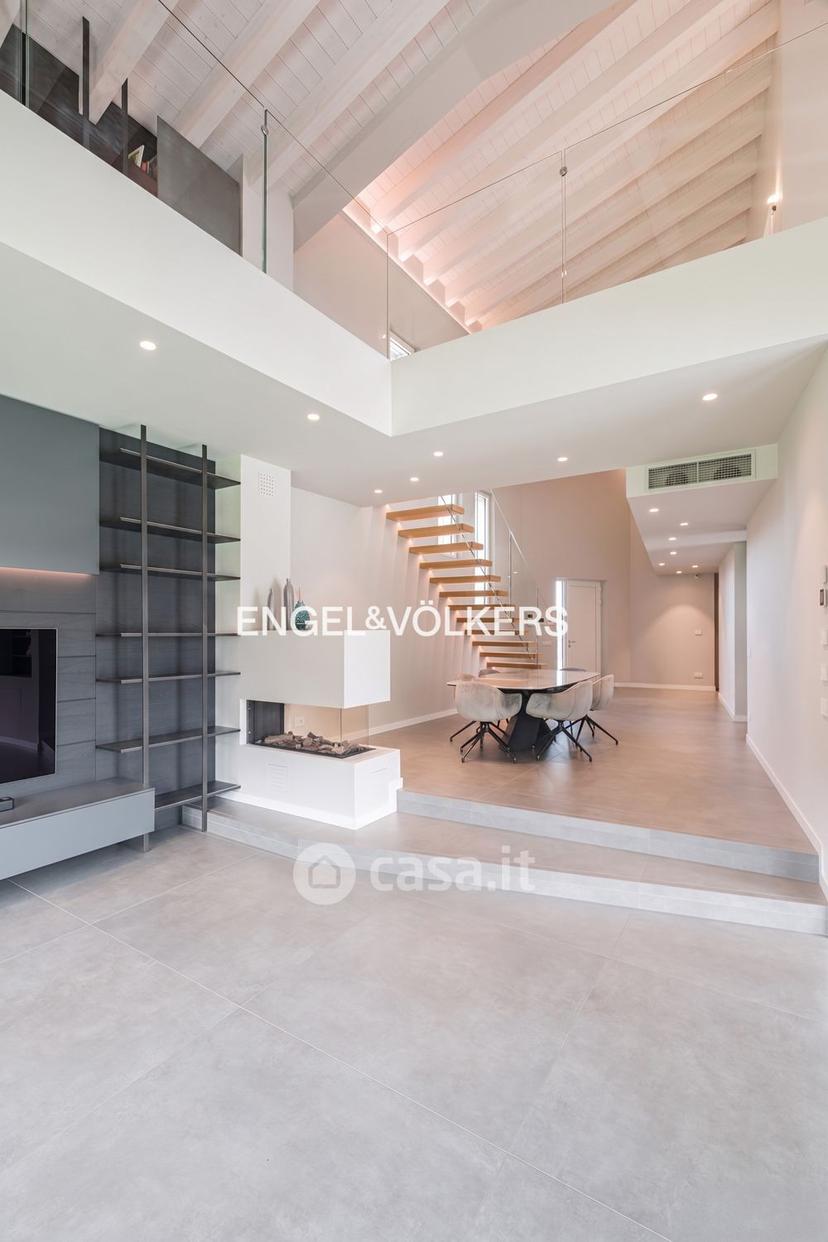 Villa in Via del Borgo 2 — foto 32 di 33