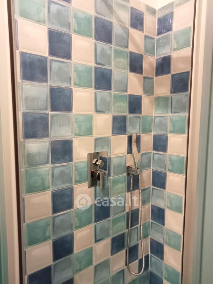 Trilocale in Via F. Cucinotti 2 — foto 11 di 22