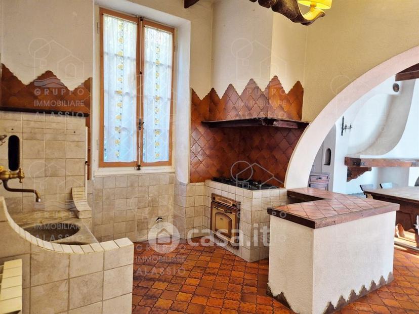 Villa in Regione San Rocco — foto 27 di 28