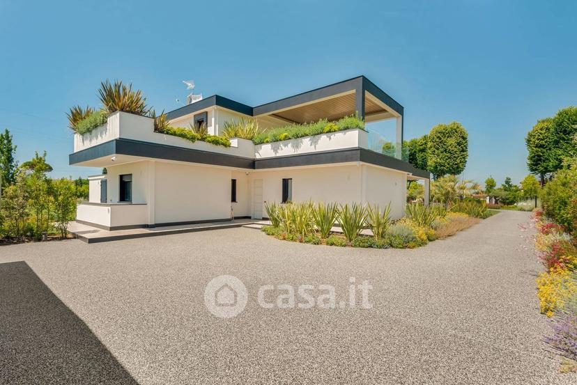 Villa in Via di Tonfano — foto 31 di 38