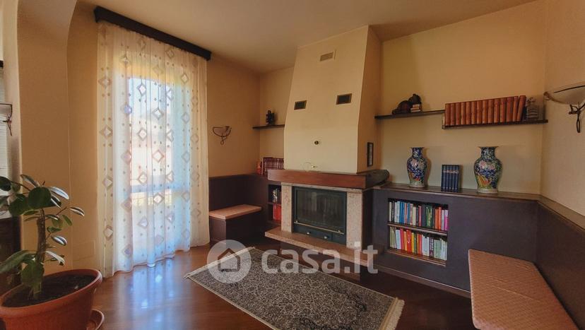 Villa in Via Fratelli Bandiera — foto 22 di 84