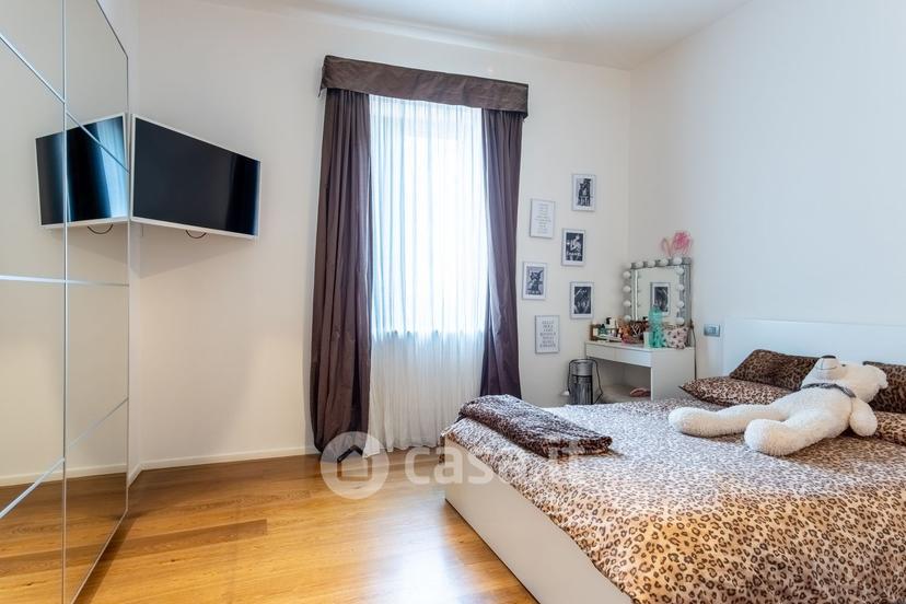 Villa in Via Alessandro Manzoni — foto 36 di 54