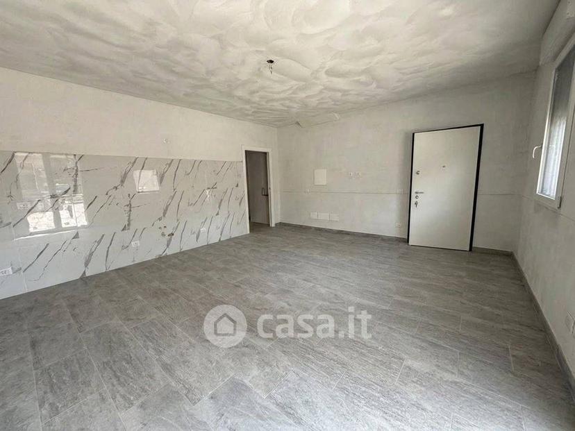 Trilocale in Viale Partigiani — foto 10 di 16