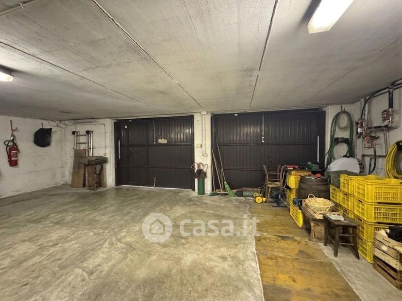 Villa in Viale Cristoforo Colombo 43 — foto 14 di 53