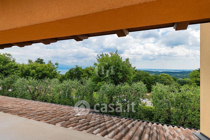 Villa in Via Sirmione 1 — foto 32 di 33