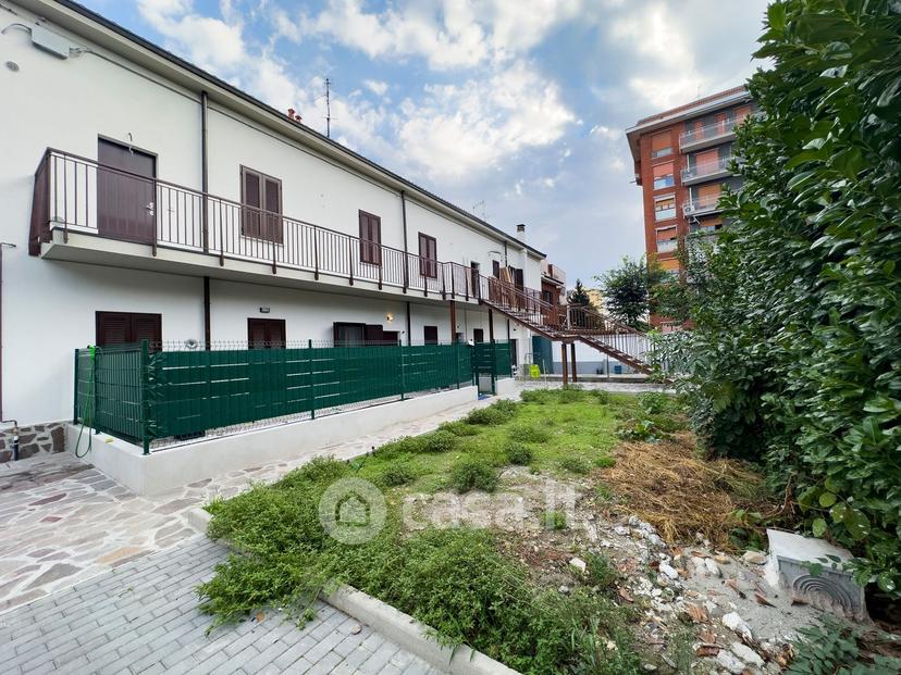 Trilocale in Via Verbano 13 — foto 4 di 14