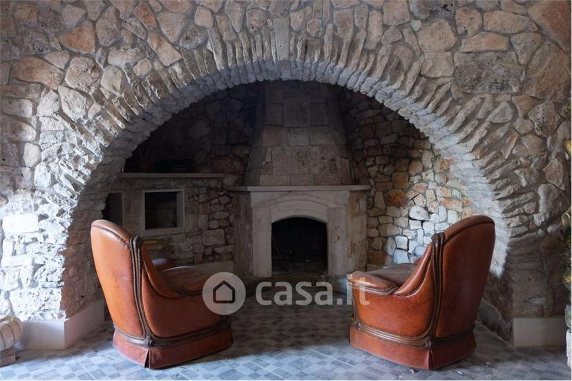 Villa in Contrada Santa Croce — foto 3 di 24