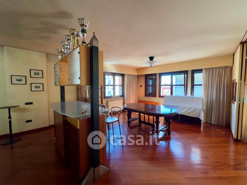 Appartamento in Viale Monsignor Secondo Bologna — foto 42 di 59