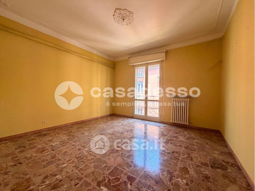 Quadrilocale in Via Gennaro 5 — foto 7 di 22