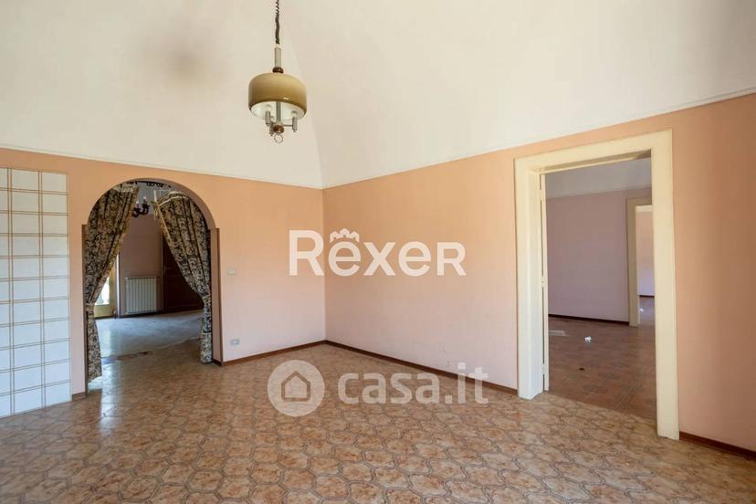 Quadrilocale in Piazza Caduti 8 — foto 14 di 27