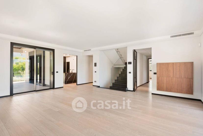 Villa in Via di Tonfano — foto 24 di 38