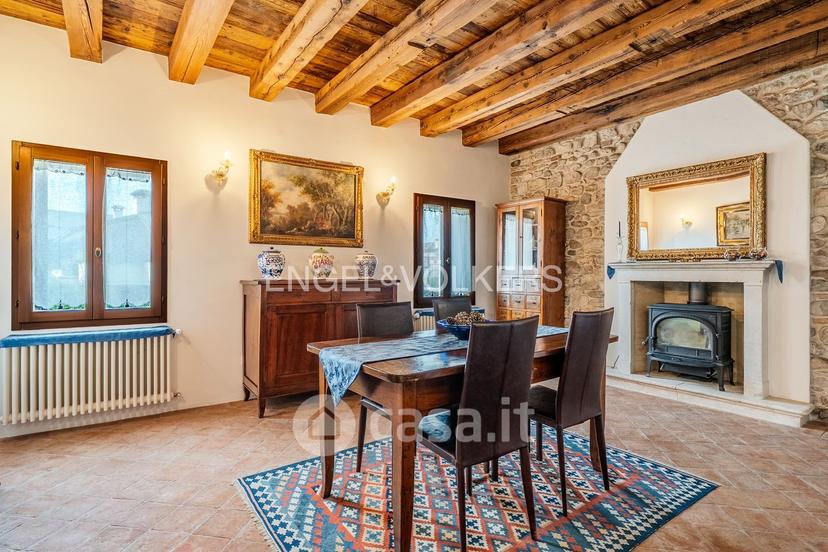 Villa in Via Roma — foto 4 di 20