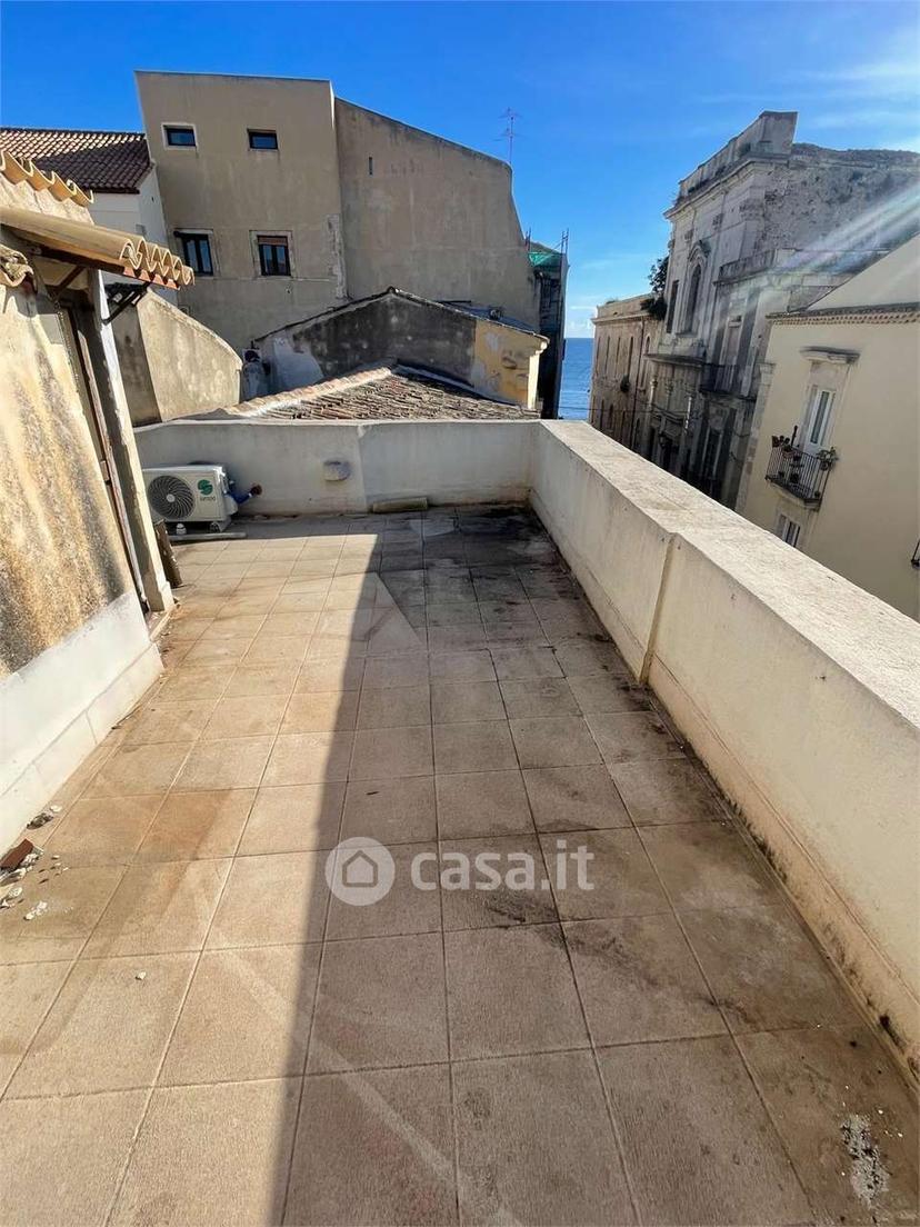 Bilocale in Via Santa Teresa — foto 8 di 8