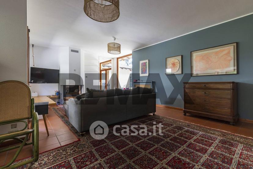 Villa in Via Armando Diaz 90 — foto 21 di 38