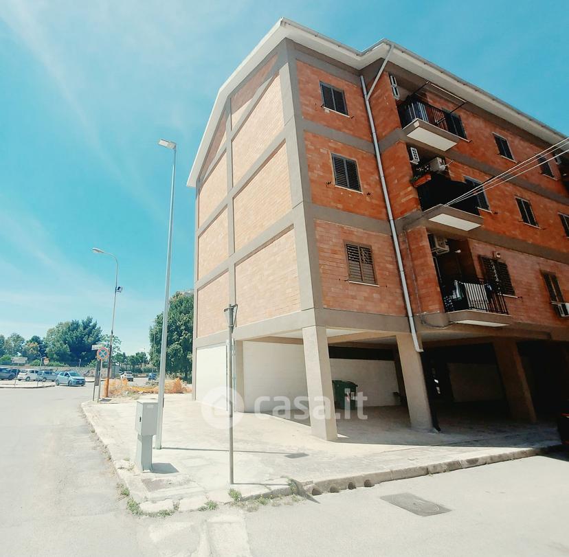 Trilocale in Via Lago di Nemi