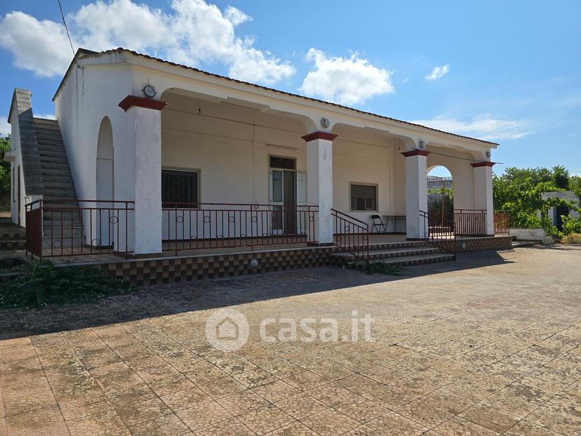Villa in Strada Provinciale 28 — foto 19 di 42
