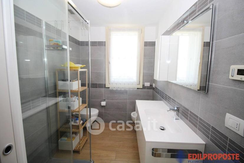 Trilocale in Via Pietro Maroncelli 26 — foto 9 di 31