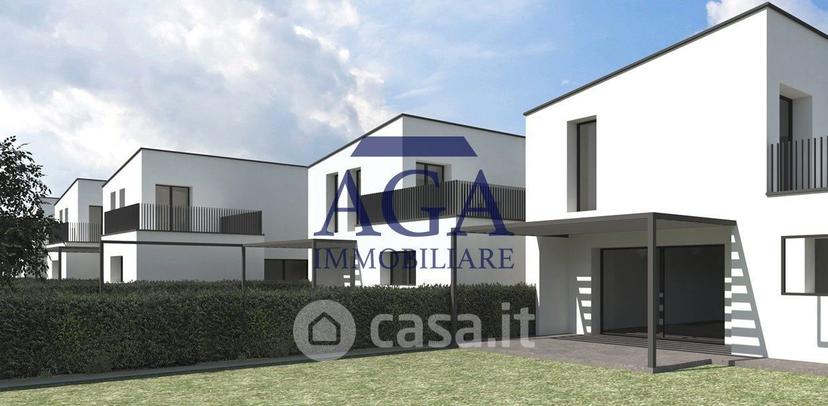 Villa in Via Altinate — foto 28 di 31