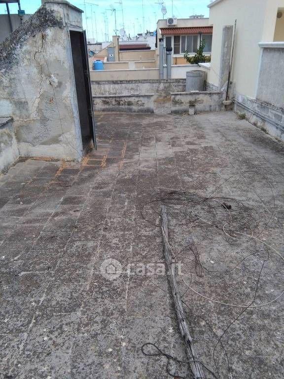 Bilocale in Via Alfieri 102 — foto 3 di 7