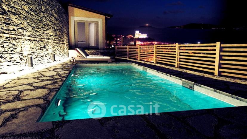 Villa in Via Giacomo Matteotti — foto 3 di 24