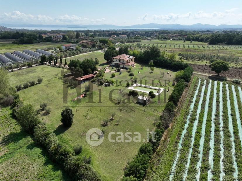 Villa in Via Vitellino — foto 29 di 42