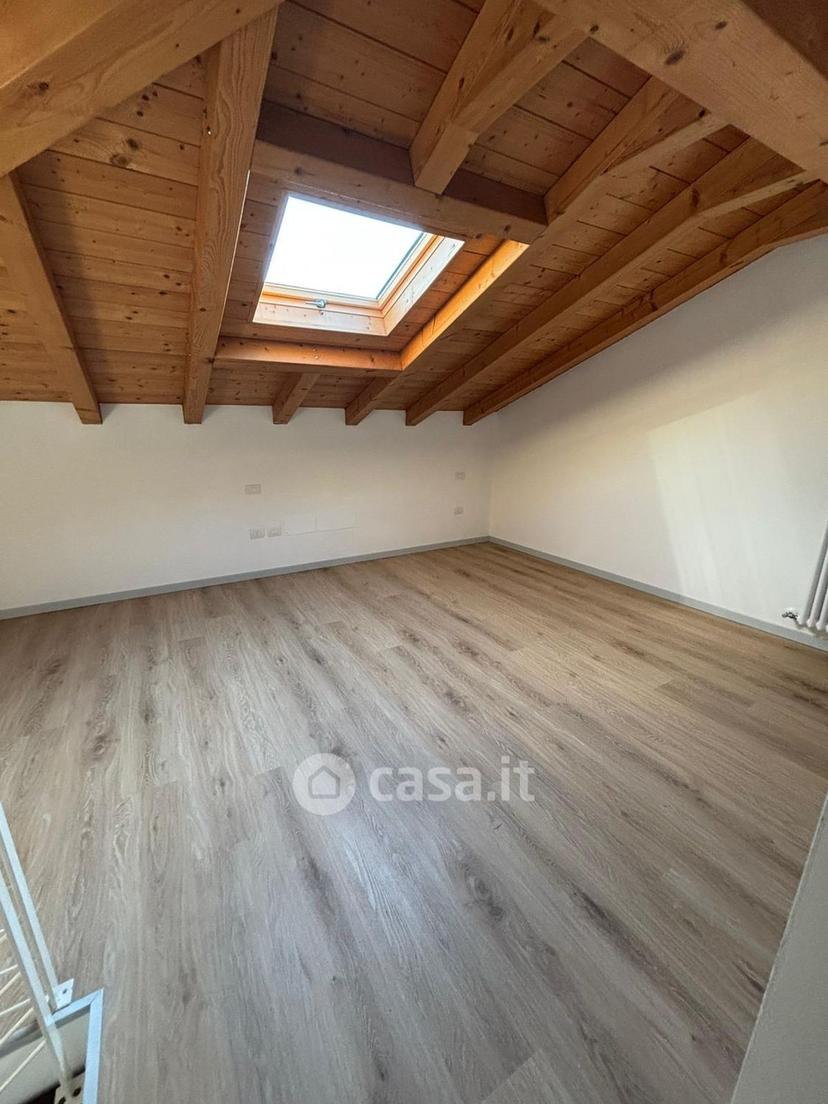 Trilocale in Via Lorenzo Lotto — foto 16 di 23