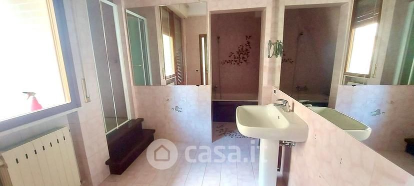 Appartamento in Via Torrioni — foto 11 di 16