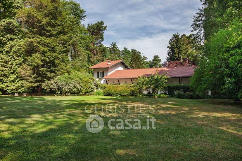 Villa in Via Luciano Manara — foto 13 di 38