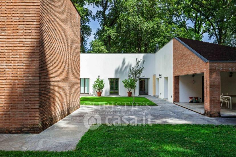 Villa in Via Luciano Manara — foto 16 di 38