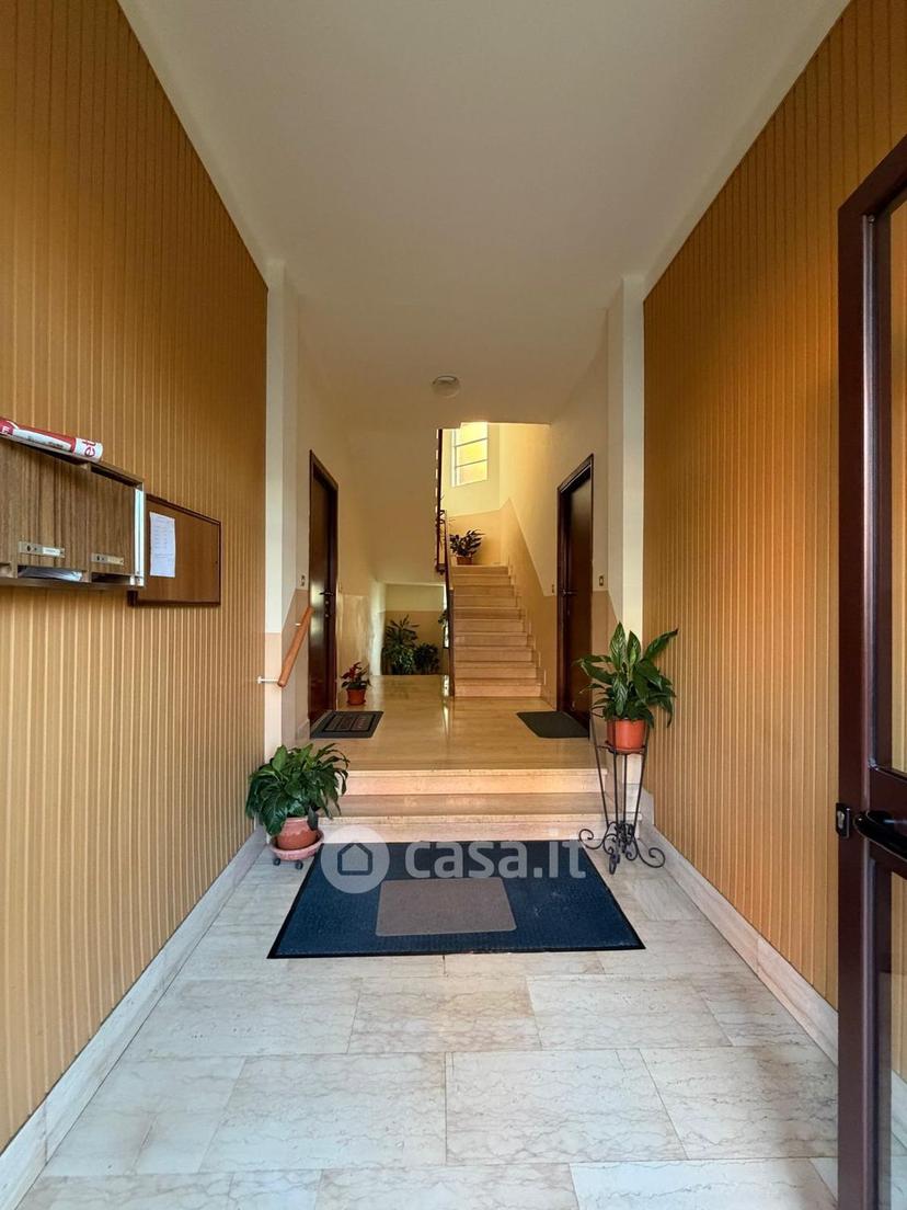 Trilocale in Via Achille Grandi 13 — foto 19 di 31