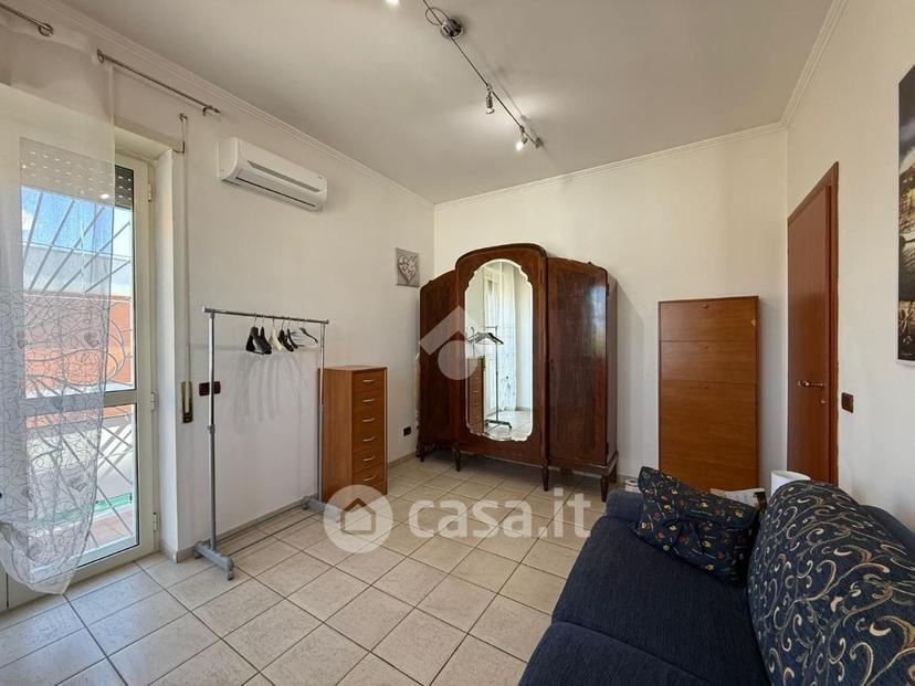 Trilocale in Via Cabourg 10 — foto 3 di 24