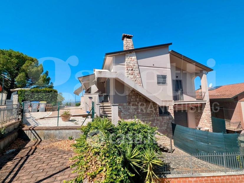Villa in Via Mario Angeloni 1 — foto 46 di 50