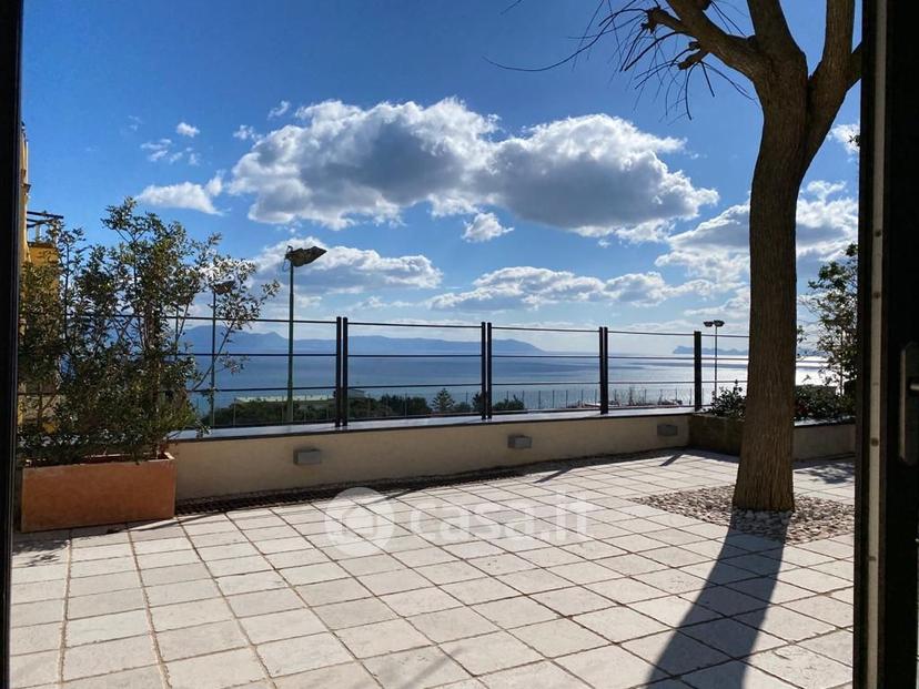 Villa in Via Alessandro Manzoni — foto 7 di 54