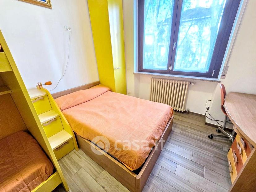 Villa in Viale Ugo Foscolo 46 — foto 2 di 70