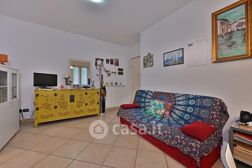 Bilocale in Via Costituzione 19 — foto 10 di 32
