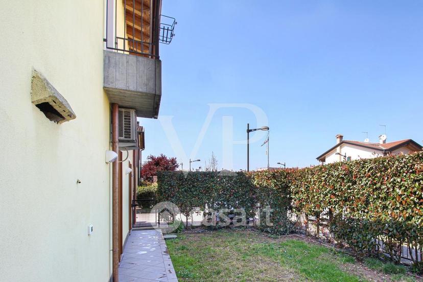 Trilocale in Via Capitello — foto 2 di 20